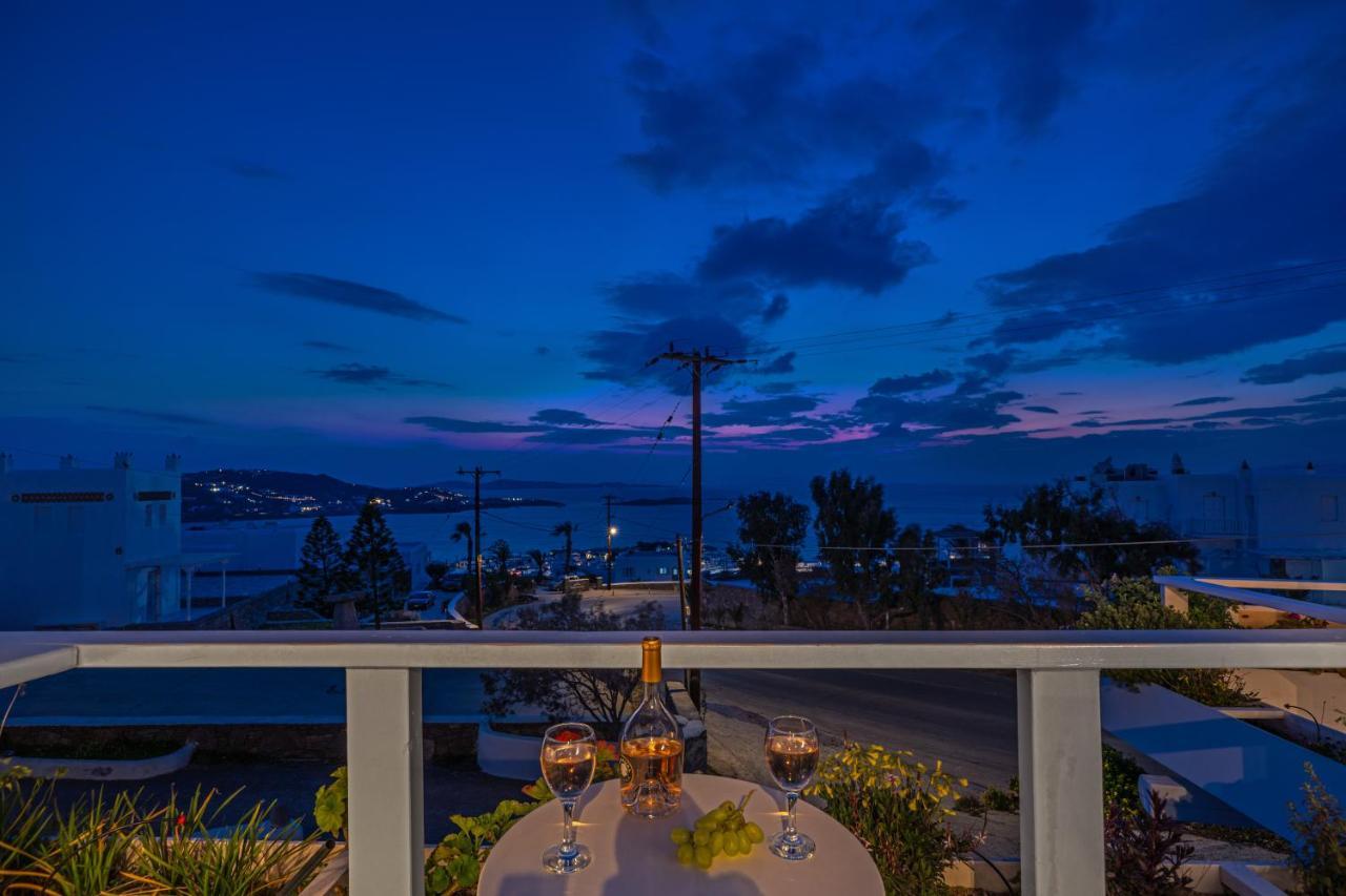 Bella View Mykonos Town Suites Exteriör bild